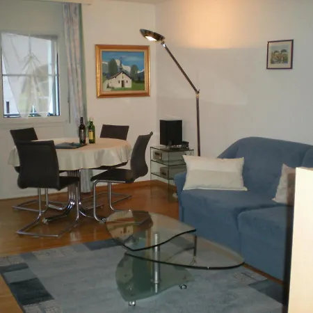 Appartementhaus La Promenade Апартаменты Лойкербад