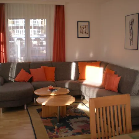 Appartementhaus La Promenade * Лейкербад