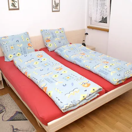 アパート Appartementhaus La Promenade ロイカーバード