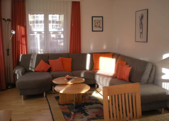 普罗曼娜公寓 * 洛伊克巴德